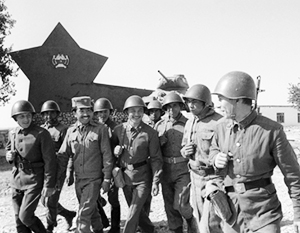 Советские и афганские военные в 80-е годы XX века
