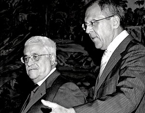 Министр иностранных дел Сергей Лавров пообещал от имени России оказать поддержку «законному главе Палестины» Махмуду Аббасу