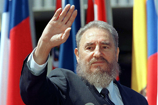 Лидер Кубинской революции Фидель Кастро ушел из жизни в возрасте 90 лет. Президент России Владимир Путин, выражая соболезнования народу Кубы, сказал, что Кастро был искренним и надежным другом России. Мировые лидеры сошлись во мнении, что с Фиделем Кастро ушла целая эпоха