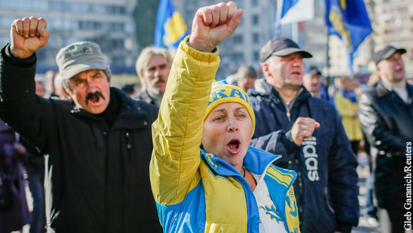 Медийный шабаш вокруг Украины пора прекращать
