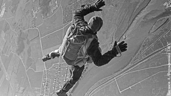 Впервые опубликовано фото из дела расстрелянного в 1953 году парашютиста-агента НТС