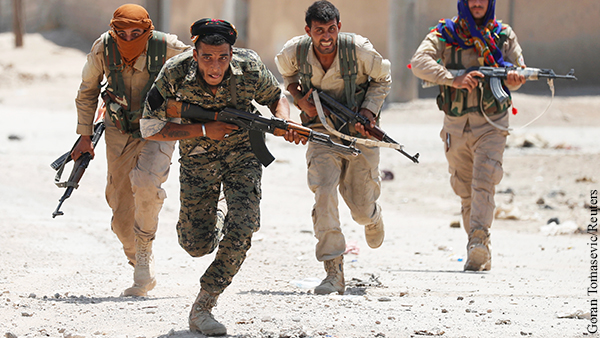 Курды отбили у турок город на севере Сирии