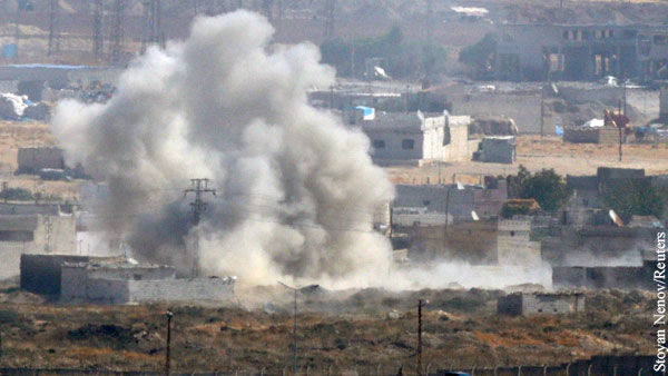 Неустановленные военные самолеты уничтожили колонну войск Сирии у Манбиджа