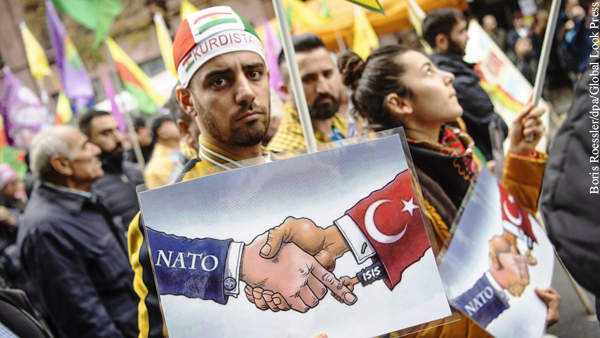Советник Эрдогана раскрыл договоренности с США о передаче Турции части Сирии