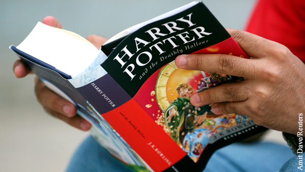 На брошенной американцами базе в Сирии нашли книги о Гарри Поттере и шприцы