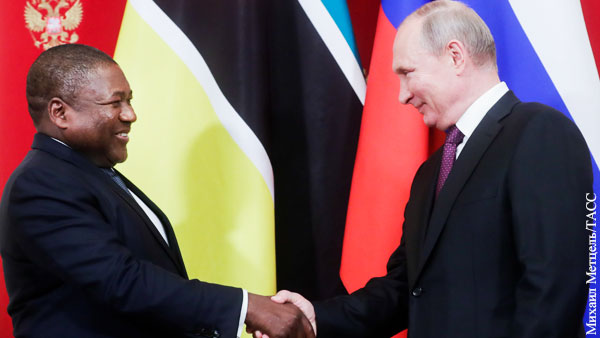 Политика: Путин сделал выводы из ошибок СССР в Африке