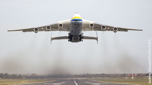 Эксперт рассказал, зачем Китаю нужен украинский самолет-гигант Ан-225