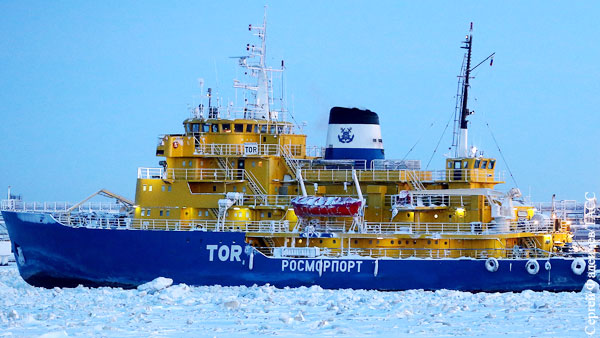 Росморречфлот объяснил поданный ледоколом сигнал бедствия у берегов Норвегии