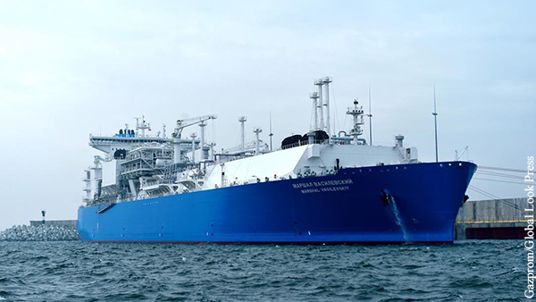 Судно Газпрома отправилось за газом в США