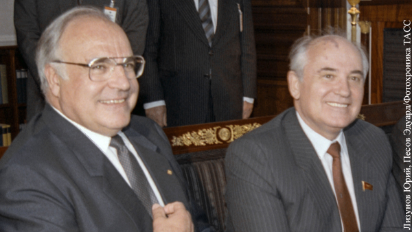 Бывший дипломат рассказал о продаже ГДР Горбачевым