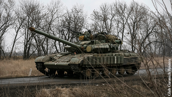 Украинские силовики обстреляли Горловку из танков