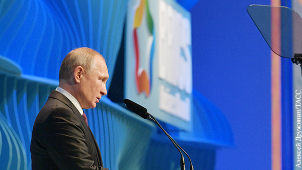 Путин объяснил, как России удалось избежать рецессии