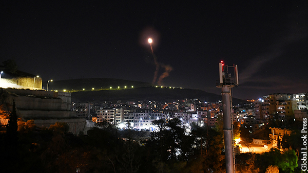 В результате авиаудара Израиля по Сирии погибли 11 человек, в том числе иностранцы