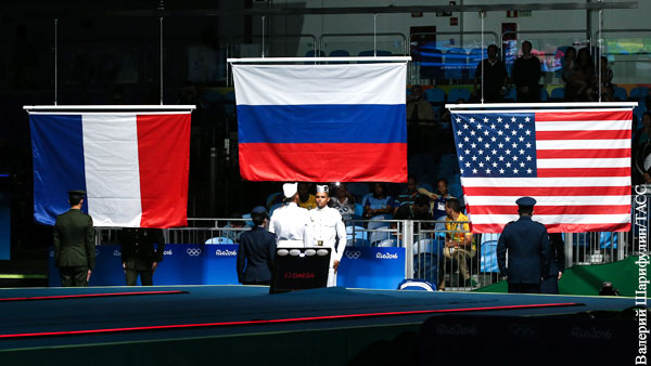 Комитет ВАДА предложил запретить поднятие флага России