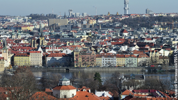 В Чехии возбудили уголовные дела против экс-руководителей ЧССР