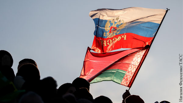 Опрос показал отношение белорусов к России