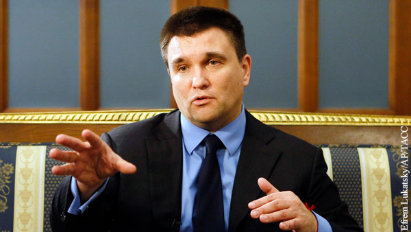 Климкин призвал украинцев отказаться от Apple из-за Крыма