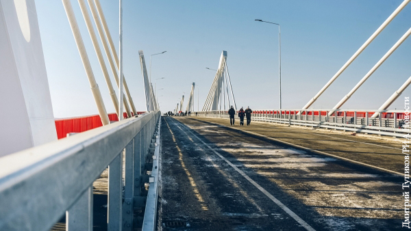 В правительстве Амурской области рассказали о плюсах от открытия моста в Китай 