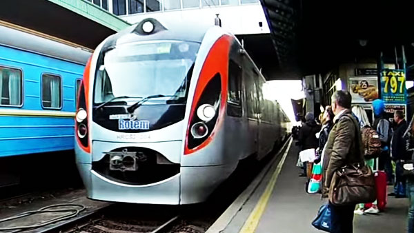 Первый класс лучших украинских поездов назвали «хлевом»