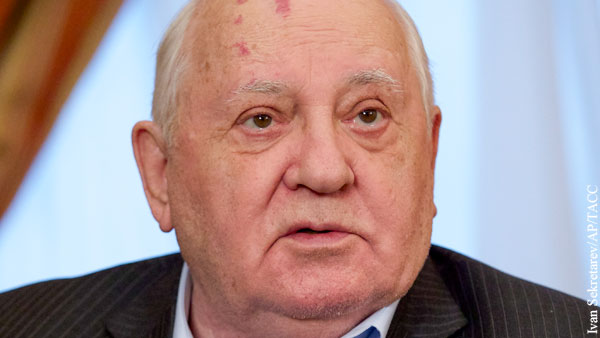 Горбачев в интервью CNN дал советы России и США