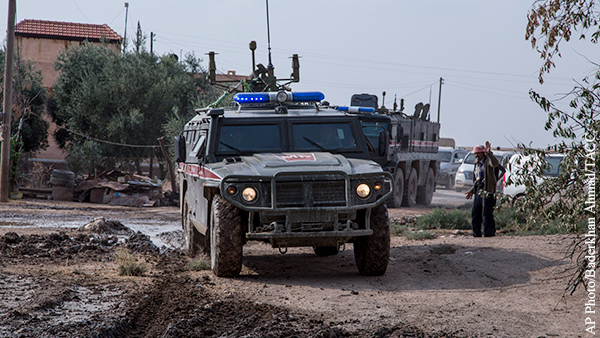 На пути бронеавтомобиля российской военной полиции в Сирии сработала бомба