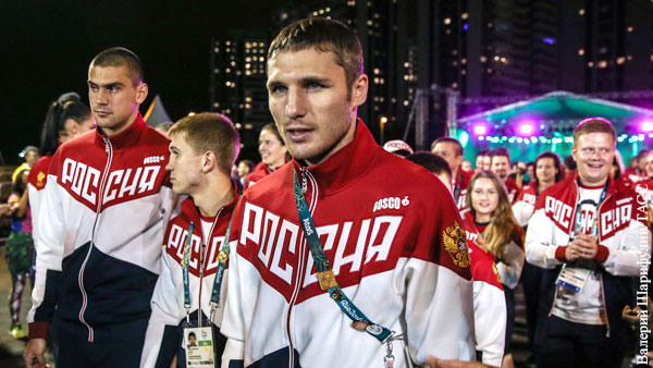 Боксеры сборной России отказались ехать на Олимпиаду без национального флага