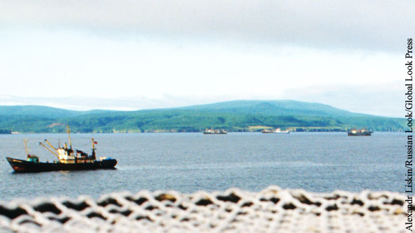 Российские пограничники задержали пять японских рыболовецких судов