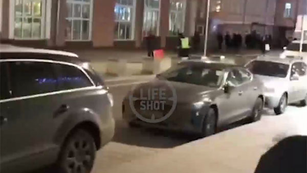 Очевидец рассказал о стрельбе у здания ФСБ в Москве
