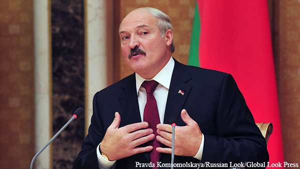 Лукашенко предложил России войти в состав Белоруссии