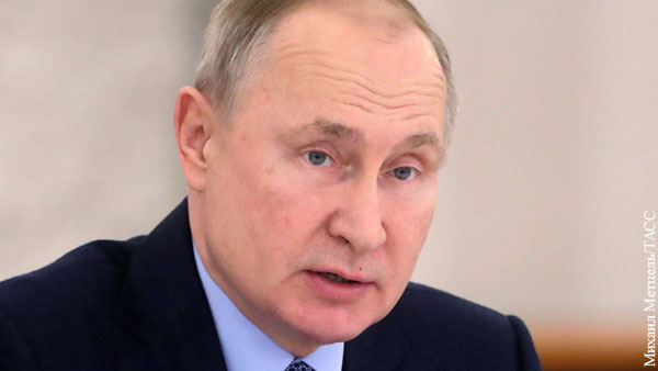 Путин заявил о намерении поднять в послании проблему застоя в доходах граждан