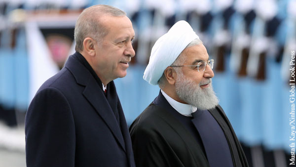 Роухани призвал Эрдогана объединиться против США