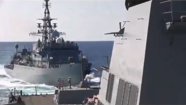 ВМС США заявили об «агрессивном» приближении российского корабля к их эсминцу