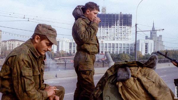 В ожидании перемен в России начали вспоминать 1993 год