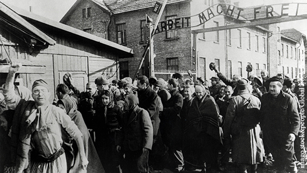 Россия ответила США на заявление об освобождении Освенцима американцами