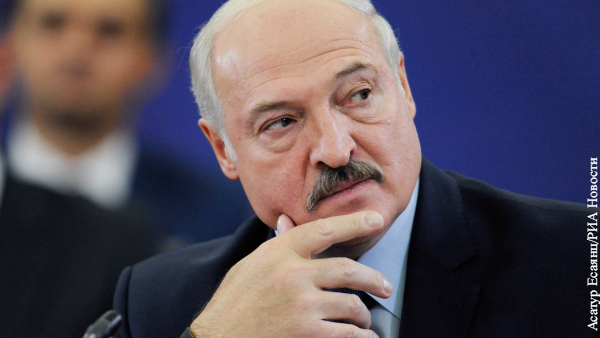 Белорусский эксперт оценил намерение Лукашенко наладить отношения с «величайшей империей» США