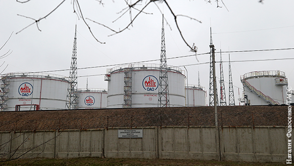 В Белоруссии захотели наладить беспошлинные поставки нефти из Казахстана