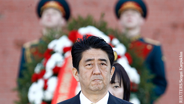 День Победы станет последним шансом Абэ на мир