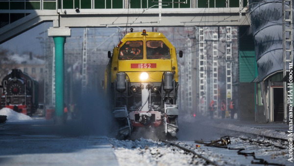 Финны восхитились российским «поездом, поедающим снег»