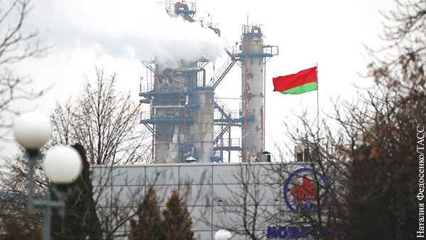 Россия заработает на белорусских нефтезаводах