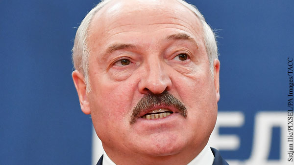 Лукашенко призвал врачей не «вопить» из-за коронавируса