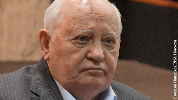 Горбачев выступил с обращением к мировым лидерам