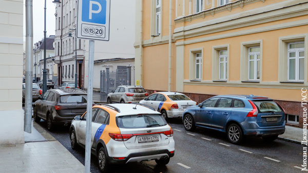 В Госдуме предложили сделать парковки в Москве бесплатными из-за коронавируса