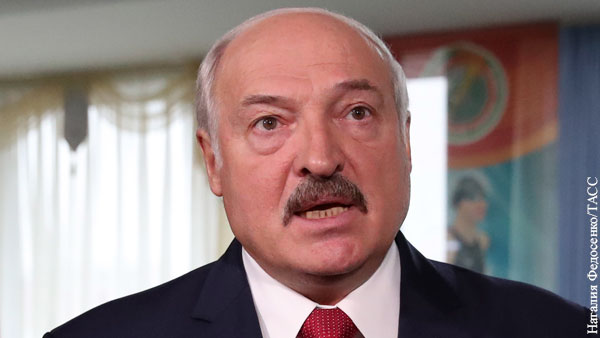 Политолог объяснил нежелание Лукашенко публично признавать опасность коронавируса