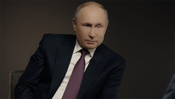 Путин объяснил, почему не согласен называться «царем»