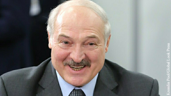 Лукашенко рассказал анекдот о Жириновском и водке
