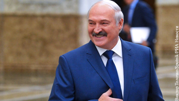 Лукашенко пошутил про «заражение» коронавирусом 
