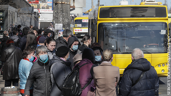 В Киеве решили остановить работу общественного транспорта