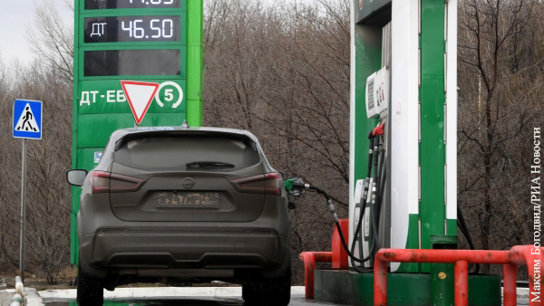 Генпрокуратура поручила ФАС проверить рост цен на бензин