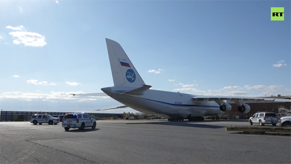 Самолет из России с медицинской помощью для США прибыл в Нью-Йорк
