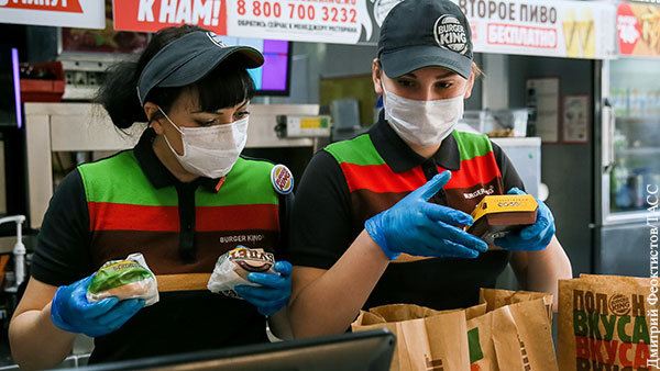 Burger King и McDonald’s решили бесплатно кормить российских медиков